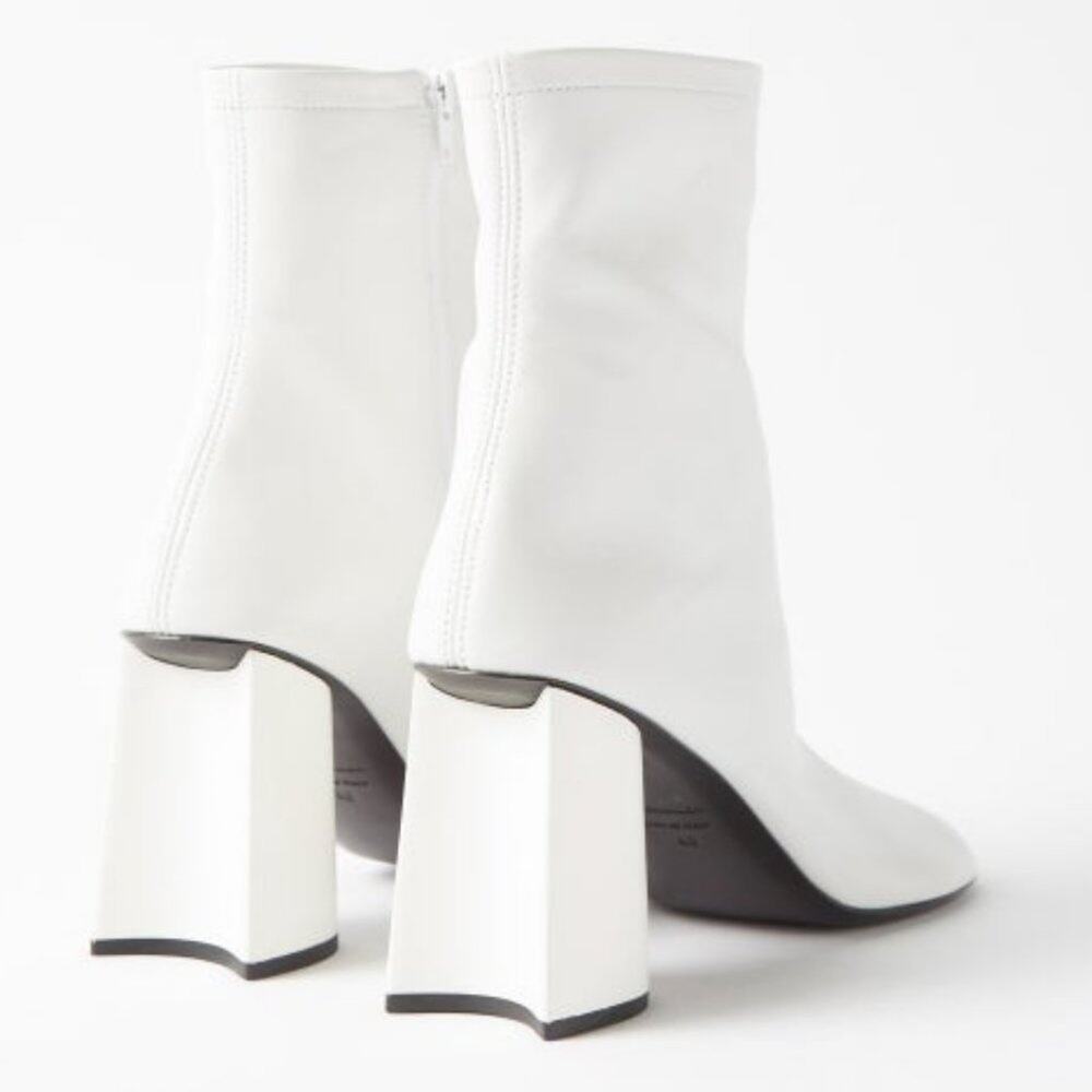 NIB$1350 Balenciaga Glove 80 Soft White Leather Inverted Heel Ankle Bootie 37C 7